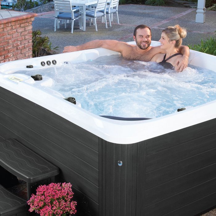Tina de Hidromasaje Marca Garden Leisure Mod. Garden-680L